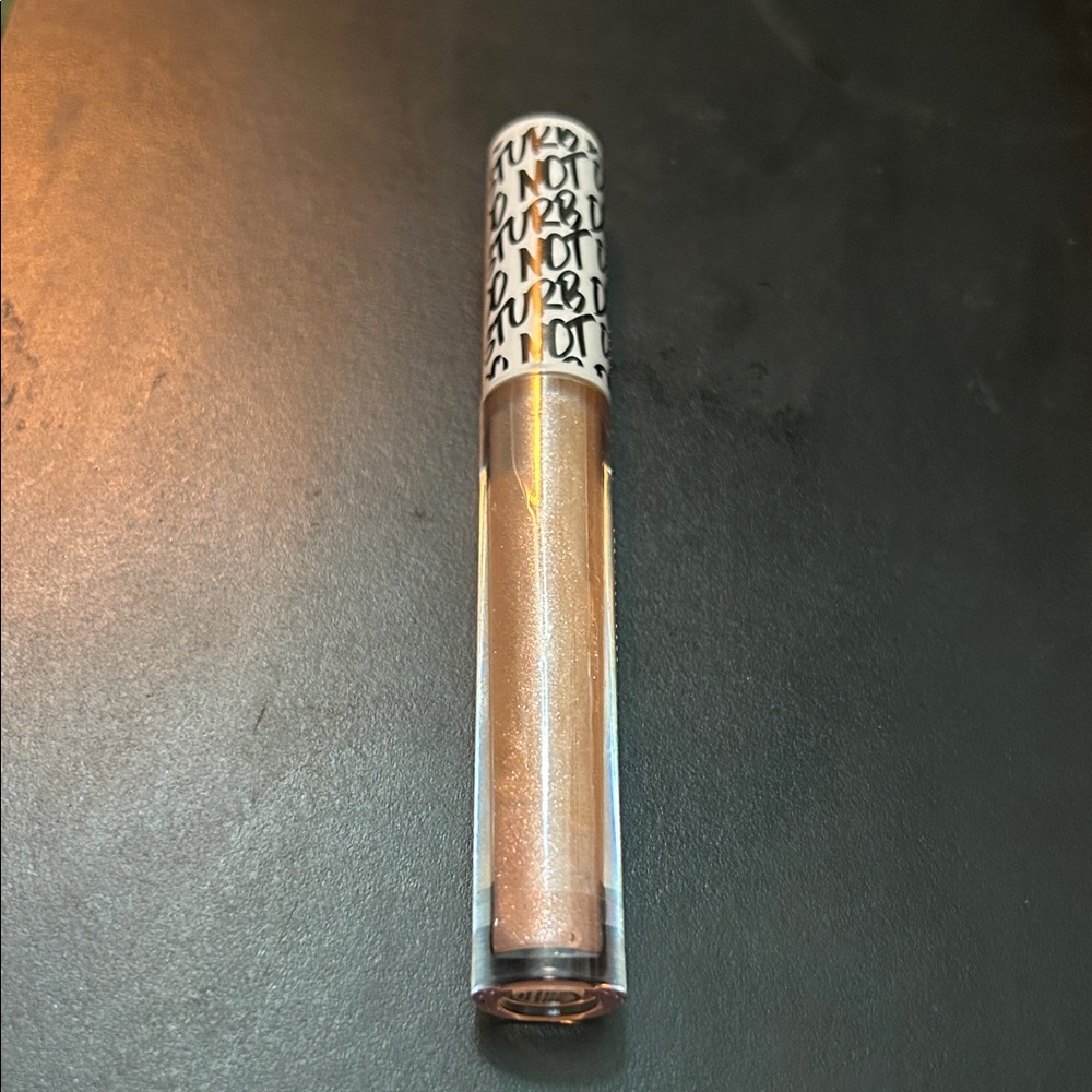 BH Cosmetics DO NOT DISTURB Shimmer Lip Gloss